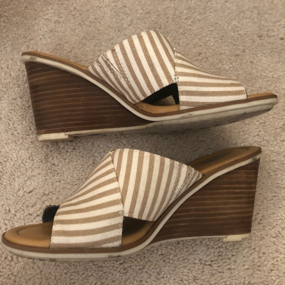 Brown and White Canvas Wedges- Like New!
